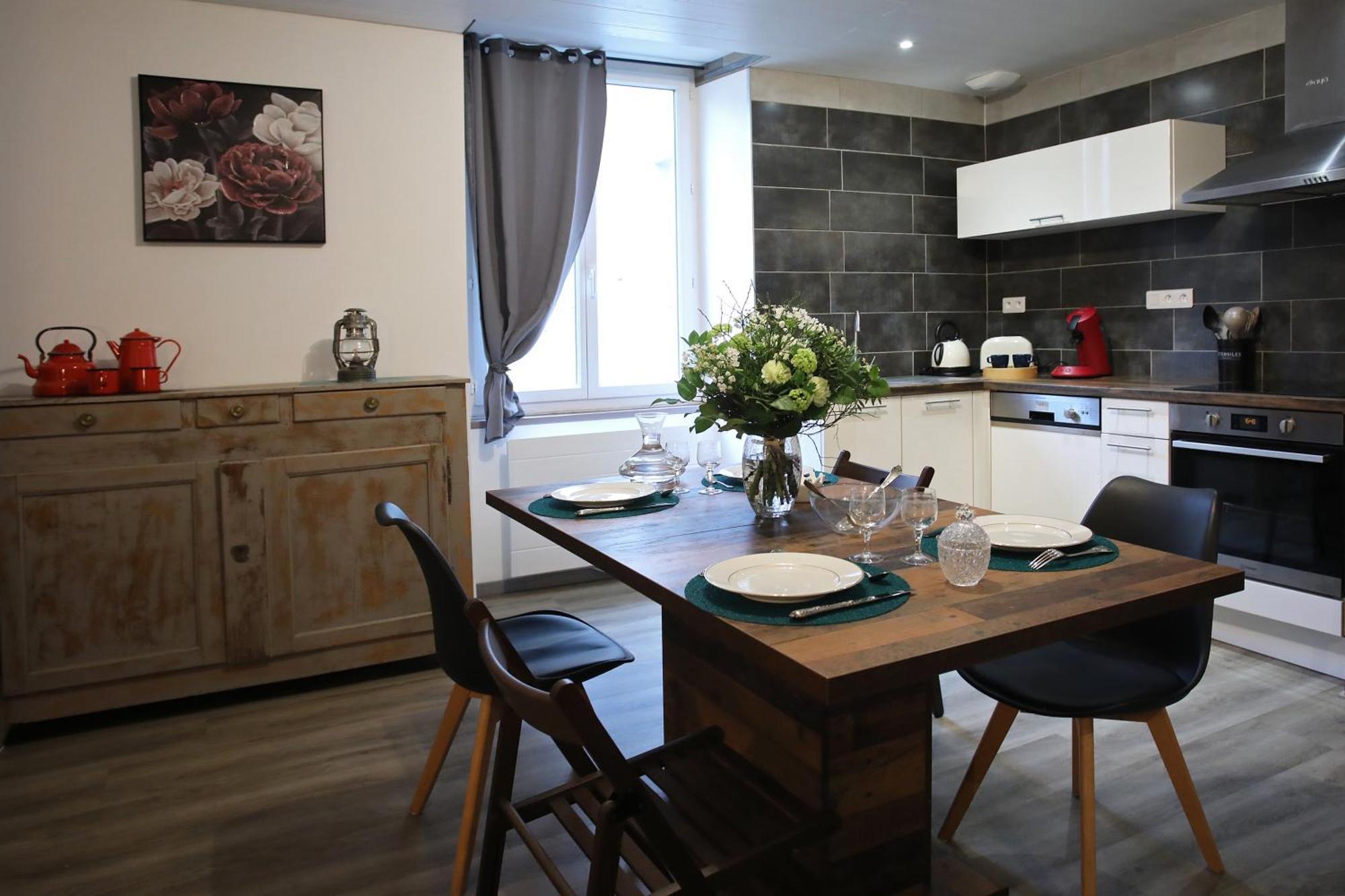 L'Atelier 57 - Votre Meuble Authentique ! Apartment Arbois Ngoại thất bức ảnh