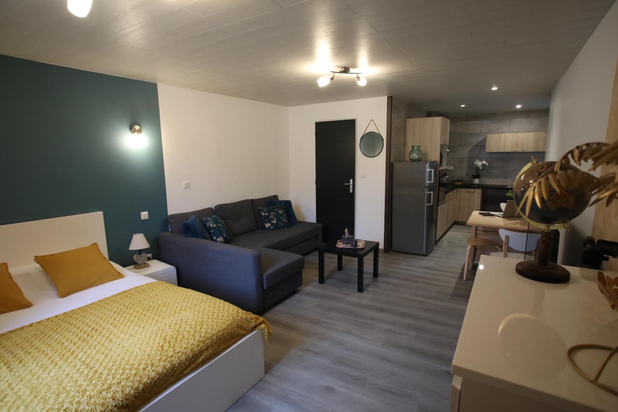 L'Atelier 57 - Votre Meuble Authentique ! Apartment Arbois Ngoại thất bức ảnh