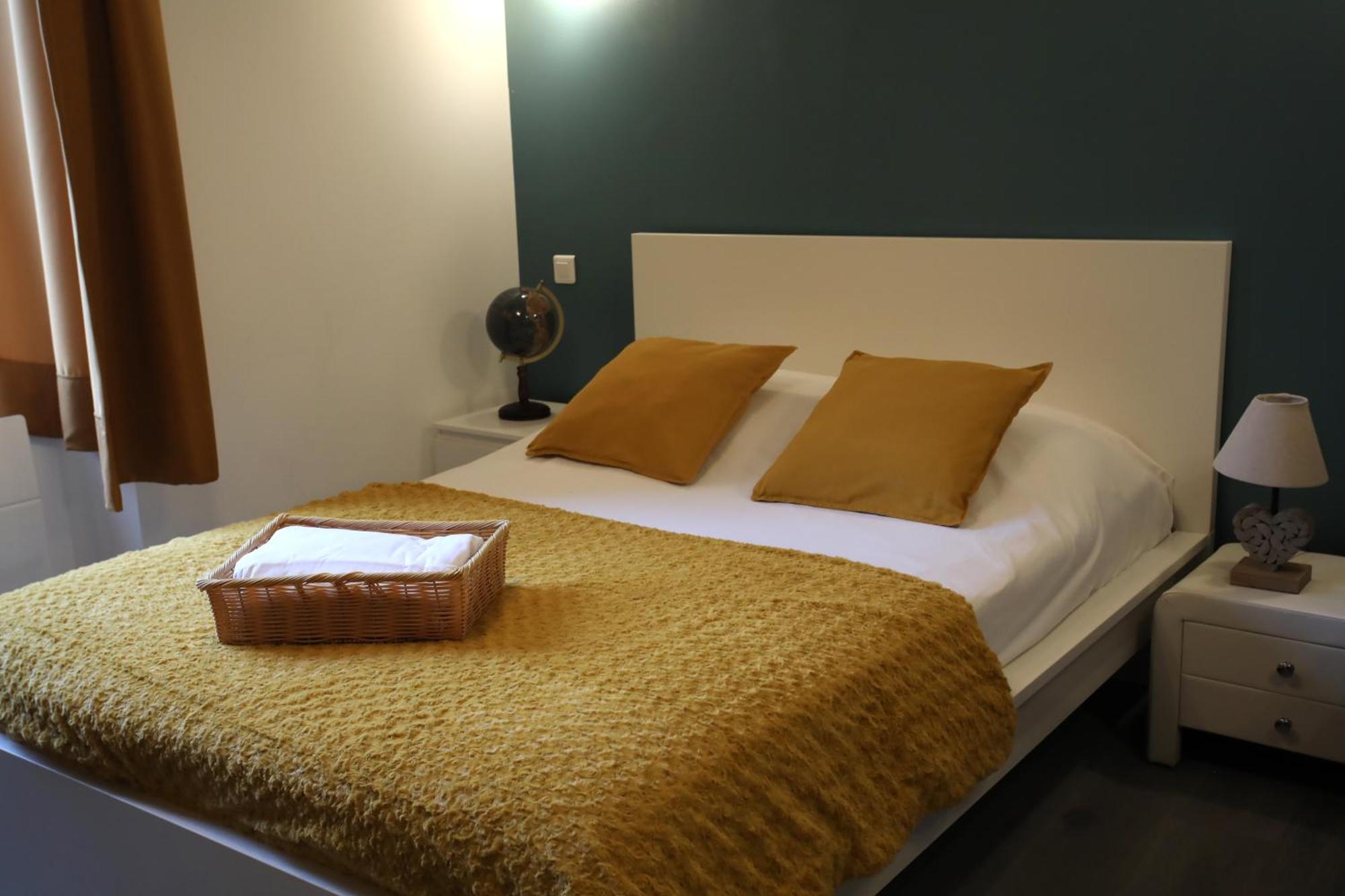 L'Atelier 57 - Votre Meuble Authentique ! Apartment Arbois Ngoại thất bức ảnh