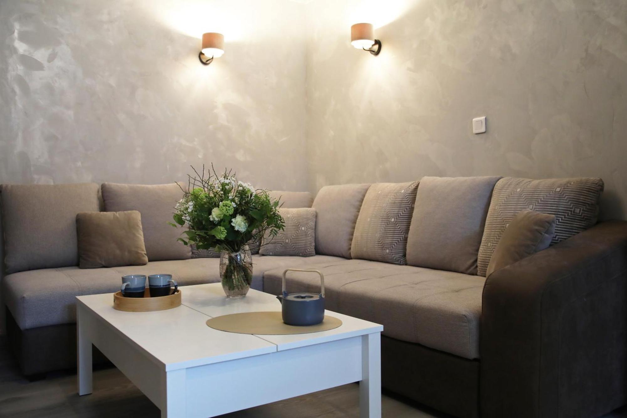 L'Atelier 57 - Votre Meuble Authentique ! Apartment Arbois Ngoại thất bức ảnh